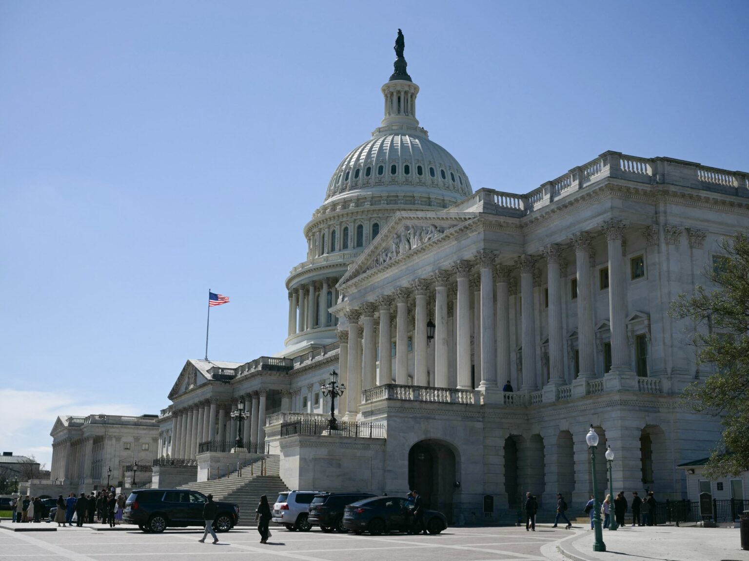 نقاش متوتر بالكونغرس بشأن الحرب على إيران ورئيس مجلس النواب يؤكد قرب نهايتها | أخبار نقاش متوتر بالكونغرس بشأن الحرب على إيران ورئيس مجلس النواب يؤكد قرب نهايتها | أخبار