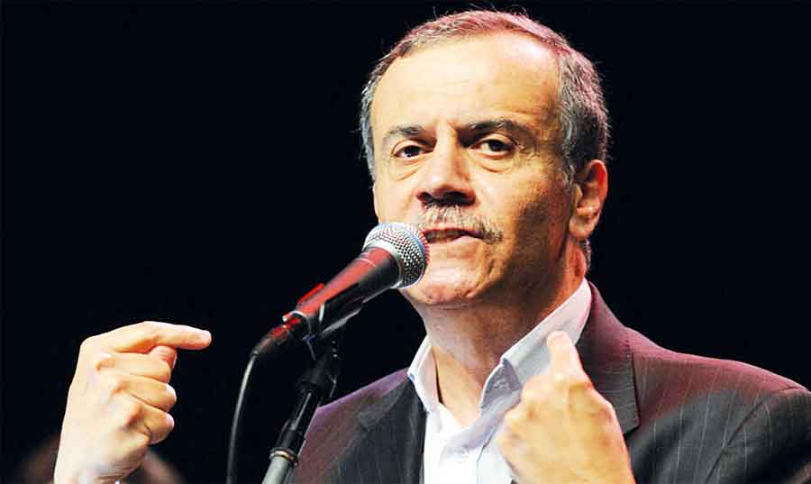 وفاة أحمد قعبور تُشعل موجة حزن على شبكات التواصل