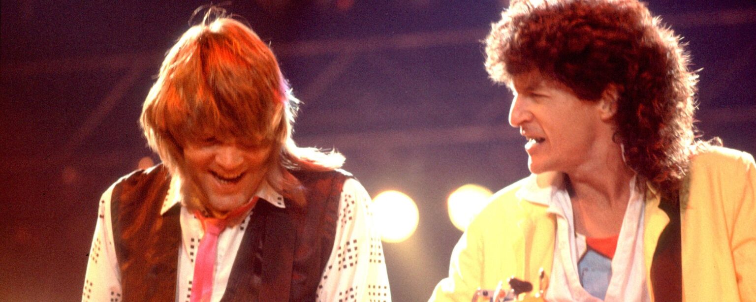 منذ 45 عامًا على المخططات، حققت REO Speedwagon أول أغنية لها في المرتبة الأولى بواحدة من أكثر الأغاني التي أسيء فهمها.