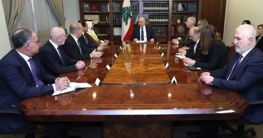 الرئيس اللبناني: حظر الأنشطة العسكرية لحزب الله “نهائي” الرئيس اللبناني: حظر الأنشطة العسكرية لحزب الله "نهائي"