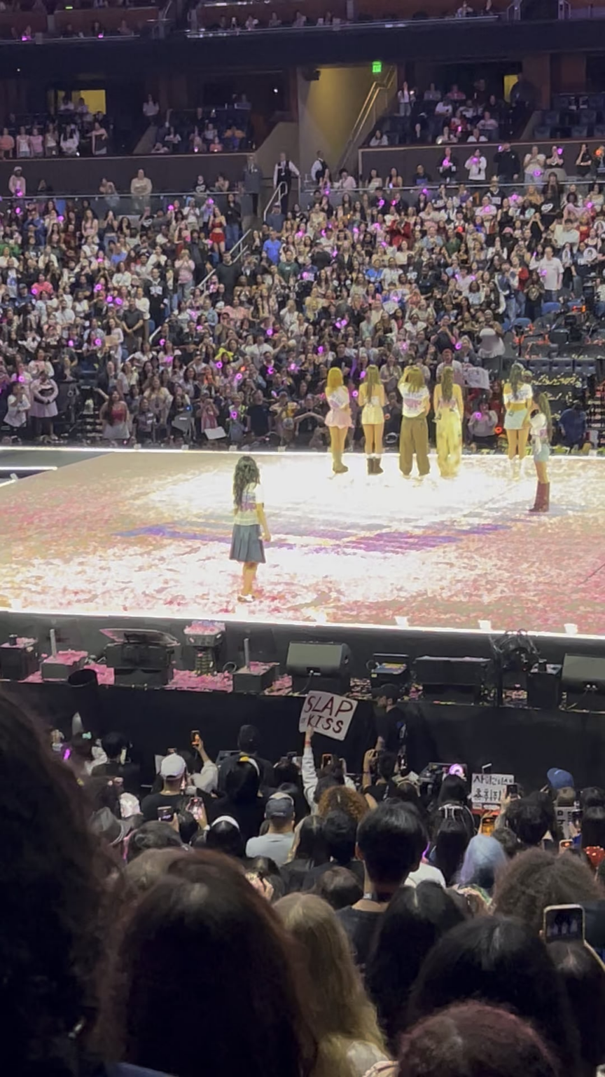 مينا اللعب مع النثار أورلاندو يوم 2