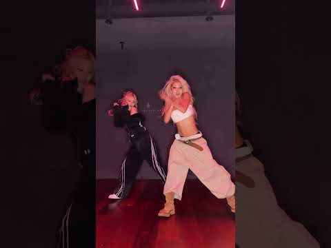 إتزي ييجي مع WJSN DAYOUNG - هذا لا لا (تحدي الرقص) (260322)