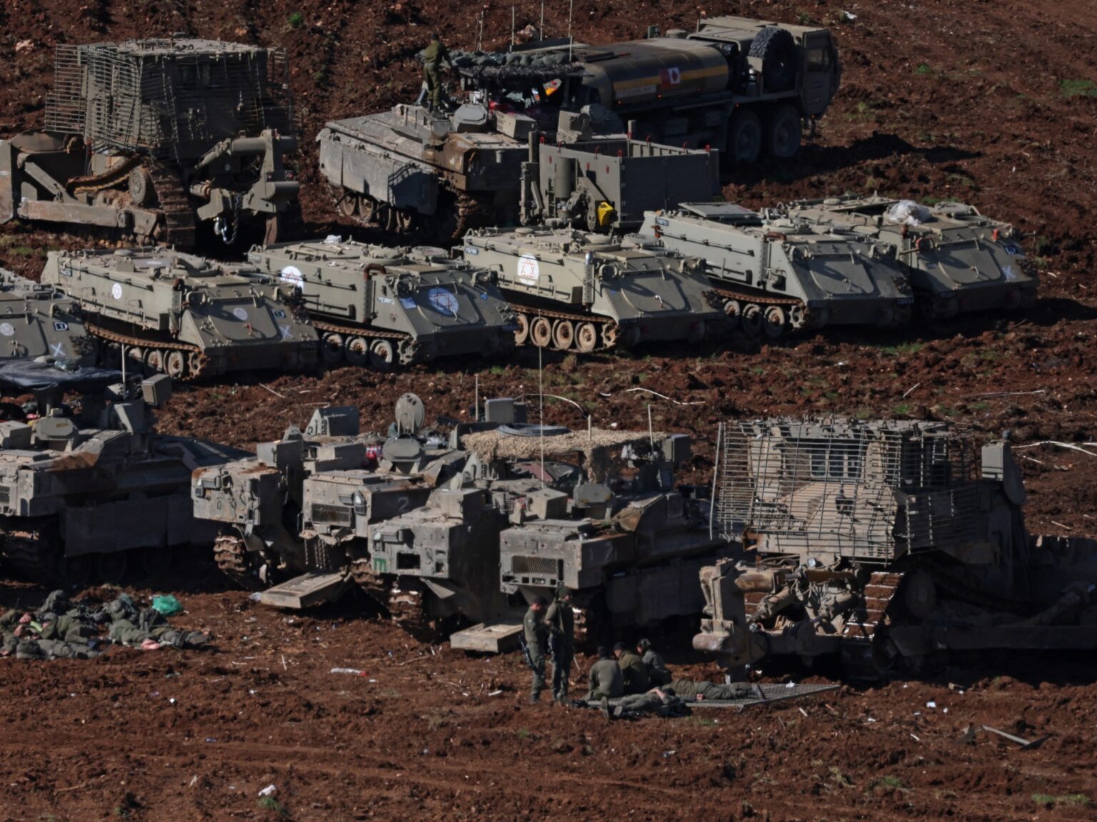 حزب الله يستهدف قاعدة شمشون الإسرائيلية ومقرا للصناعات العسكرية | أخبار