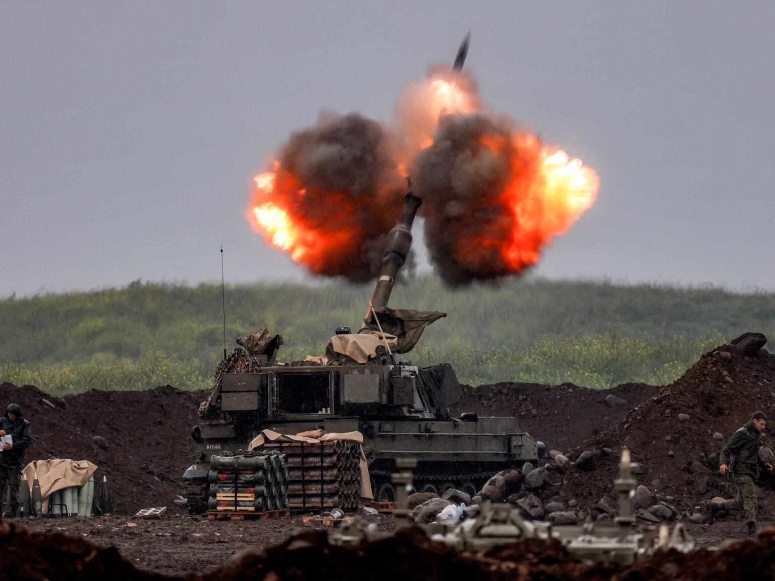 قتيلان بغارات على جنوب لبنان وحزب الله يستهدف مواقع إسرائيلية | أخبار قتيلان بغارات على جنوب لبنان وحزب الله يستهدف مواقع إسرائيلية | أخبار