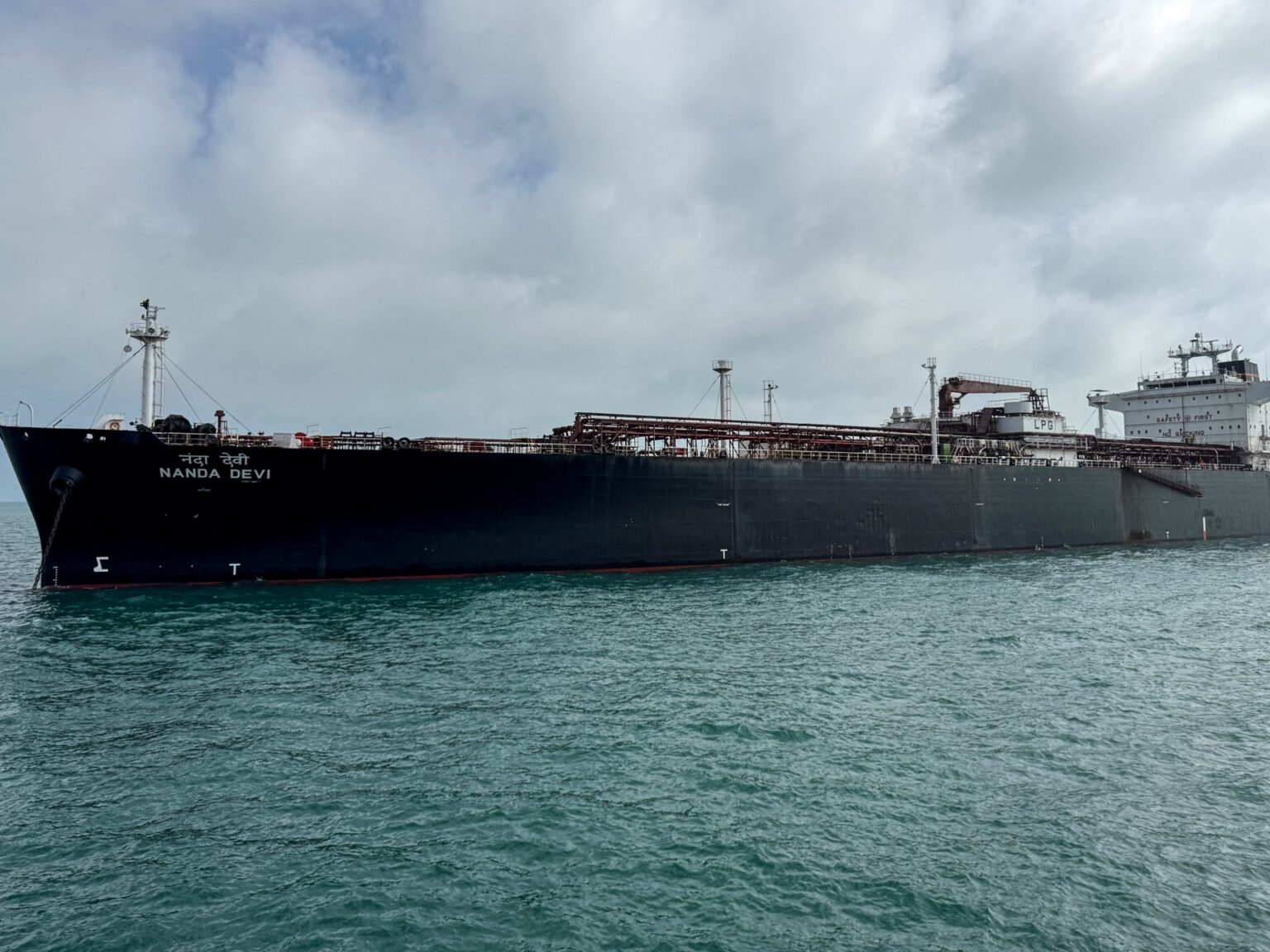 الحرس الثوري: مضيق هرمز مغلق تماما وأعدنا سفنا حاولت العبور | أخبار