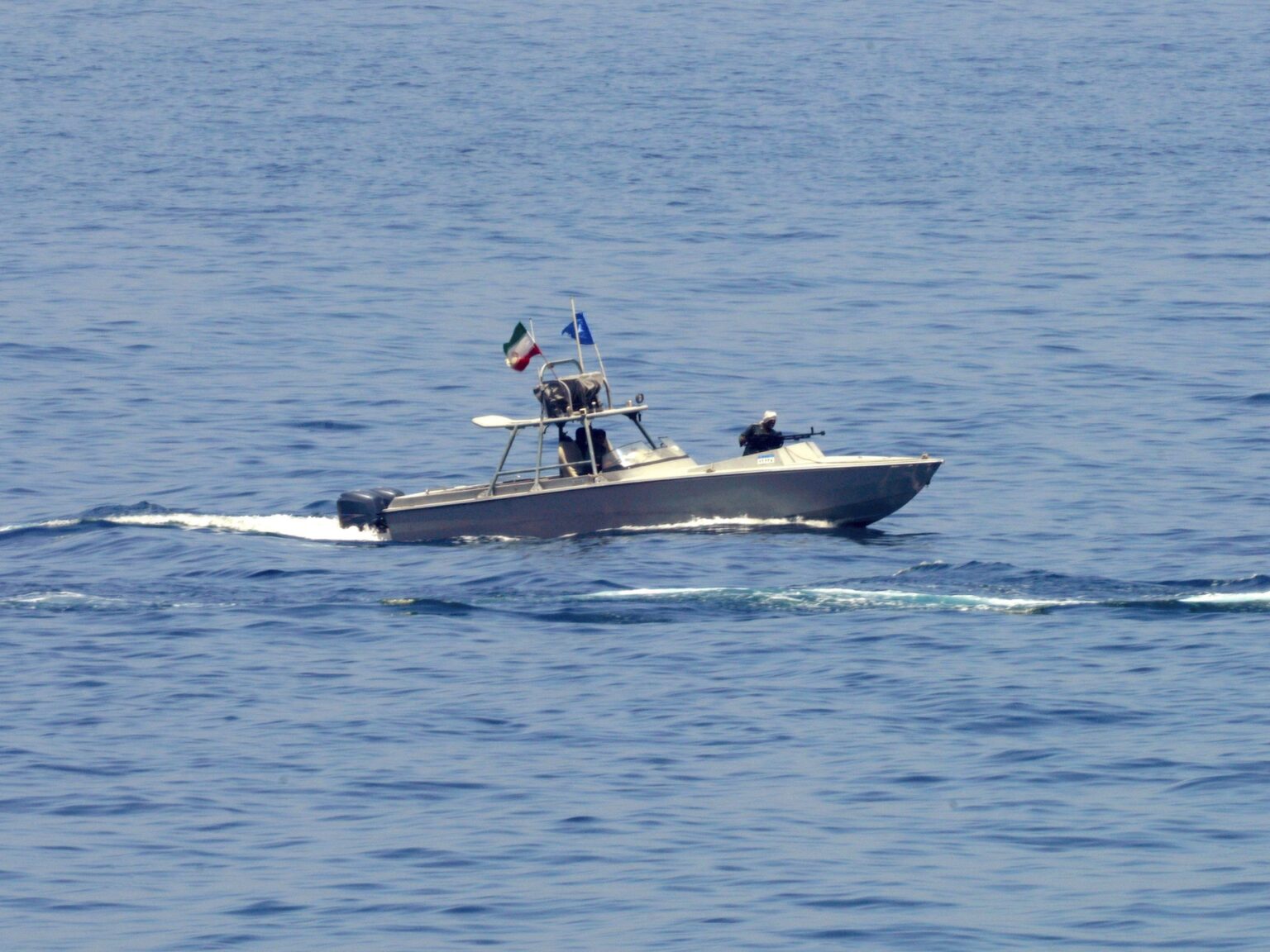 الحرس الثوري يعلن إغلاق مضيق هرمز والجيش الأمريكي ينفي | أخبار الحرس الثوري يعلن إغلاق مضيق هرمز والجيش الأمريكي ينفي | أخبار