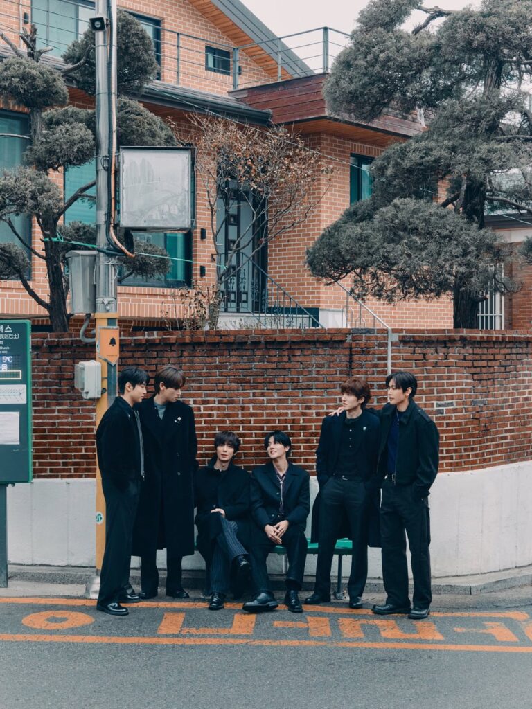 SF9 - ألبوم خاص: عن الحب (الصورة المفاهيمية 1 - إصدار اليوم الأول لنا - المجموعة)