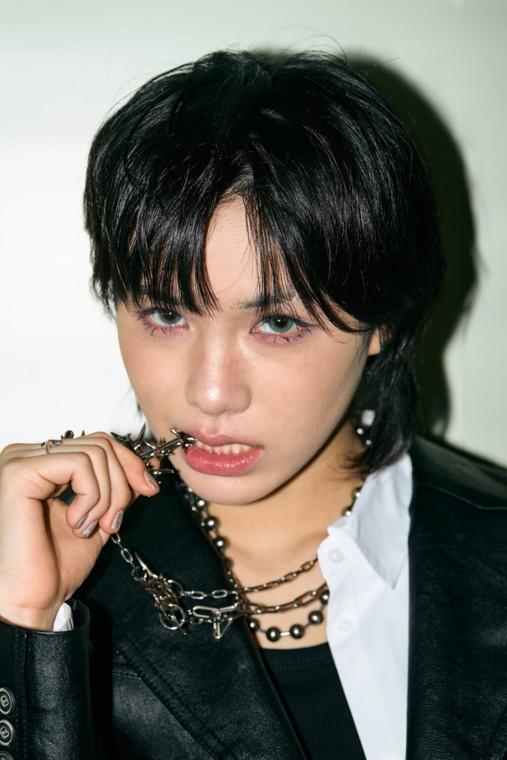 YOUNG POSSE – الأغنية الرقمية الثانية: نحن لا نذهب للنوم الليلة (الصورة المفاهيمية – Doeun) YOUNG POSSE - الأغنية الرقمية الثانية: نحن لا نذهب للنوم الليلة (الصورة المفاهيمية - Doeun)