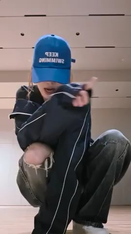 260331 تحديث هونج إيونتشاي على الويفيرس - تحدي السباحة