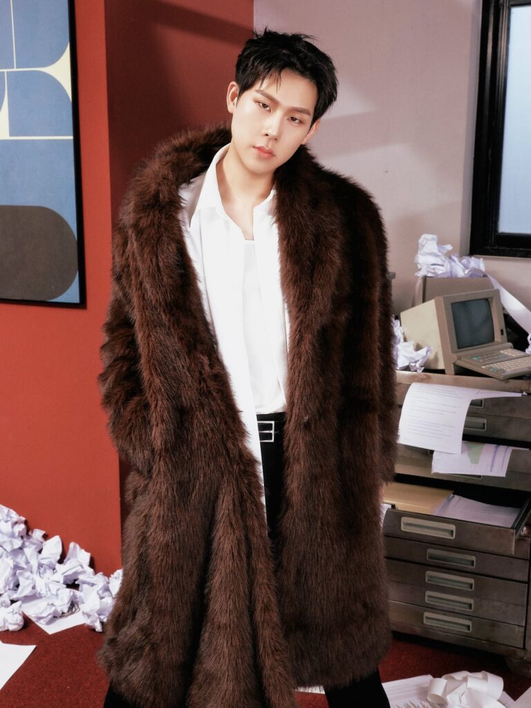 MONSTA X - الألبوم الإنجليزي: Unfold (إصدار Concept Photo Thirst. - Joohoney, IM)