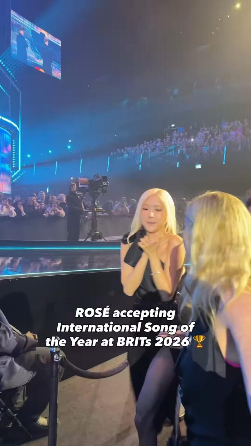 260303 تحديث BRITs على IG مع روزي