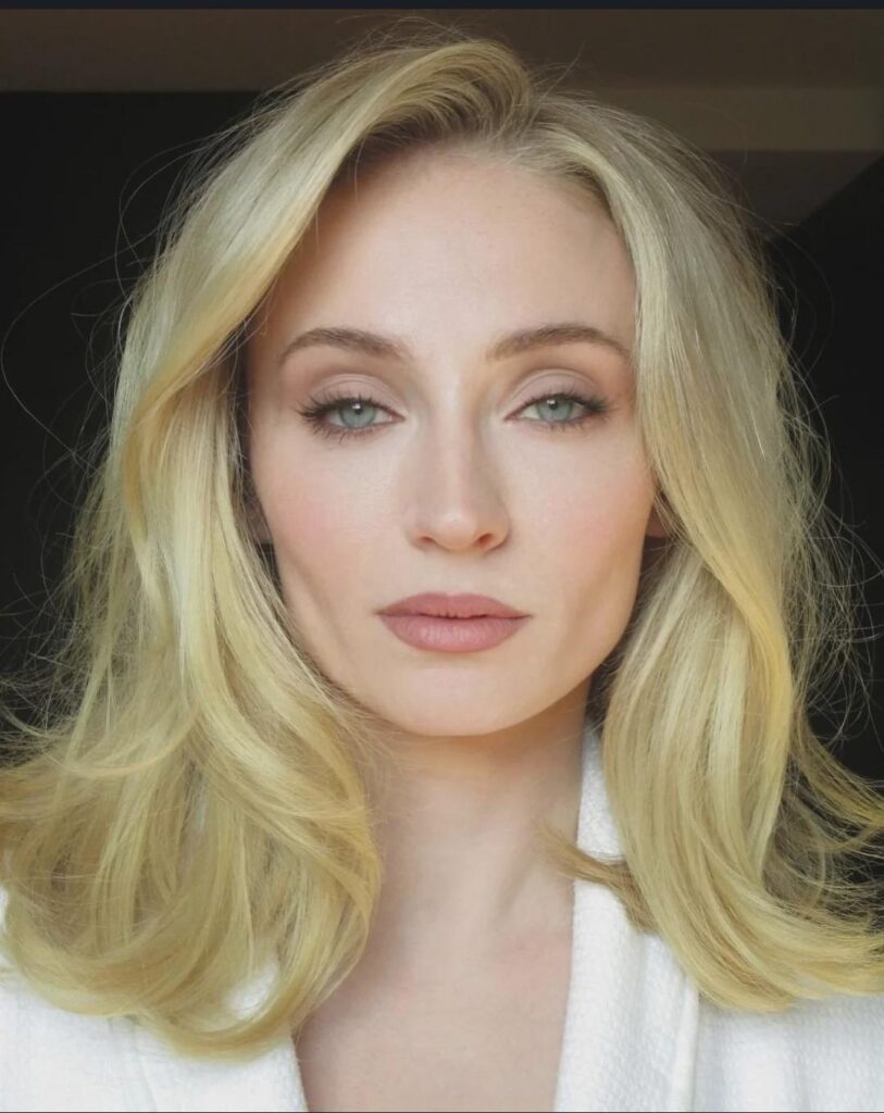 Sophie Turner Sophie Turner