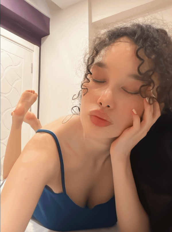 BESTE KÖSE GERÇEK AYAK