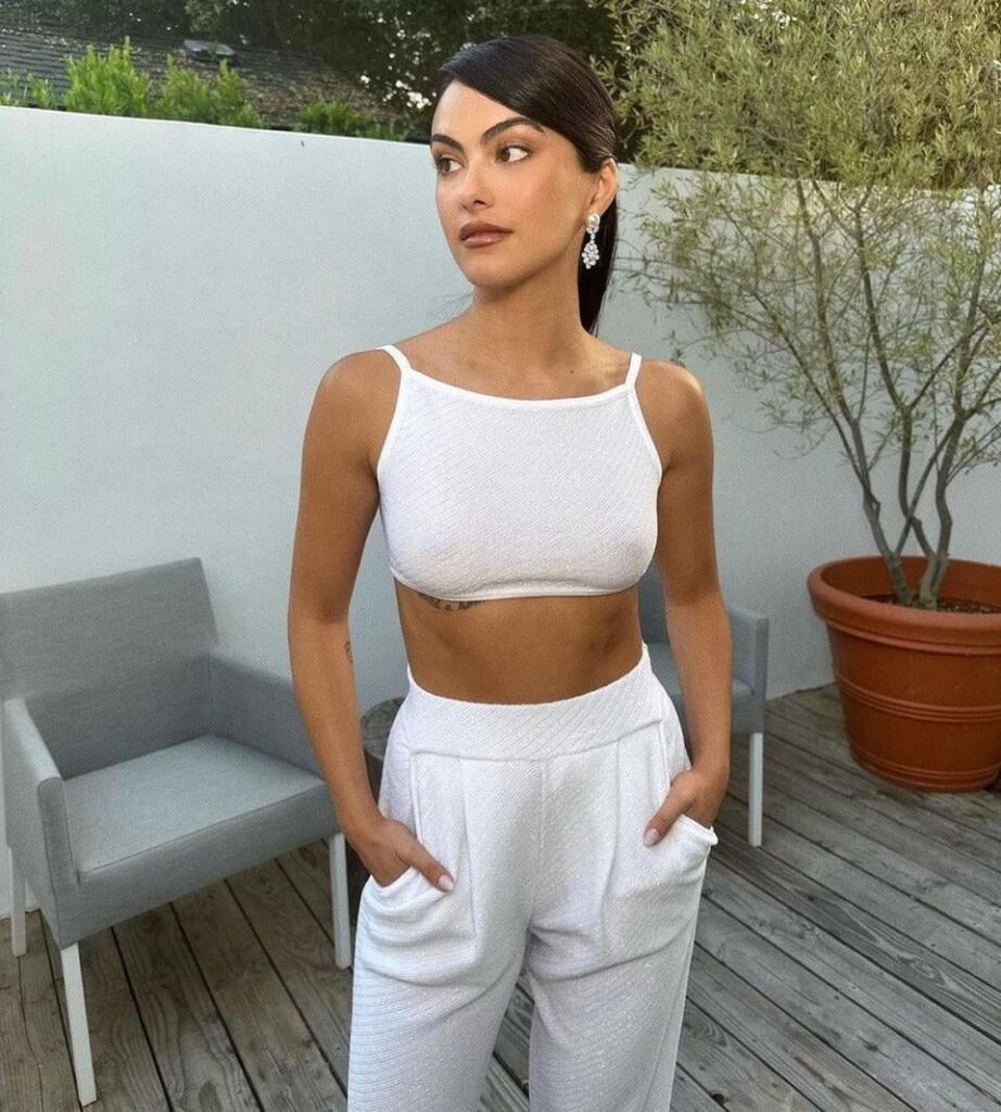 Camila Mendes Camila Mendes