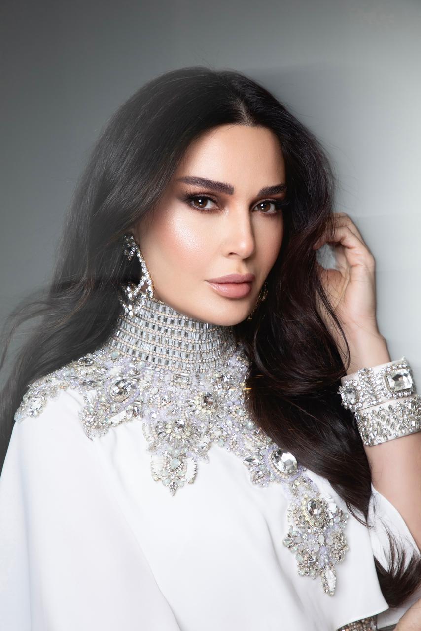 سيرين عبد النور بتصميم خالد ومروان (تصوير كفاح بلّاني)