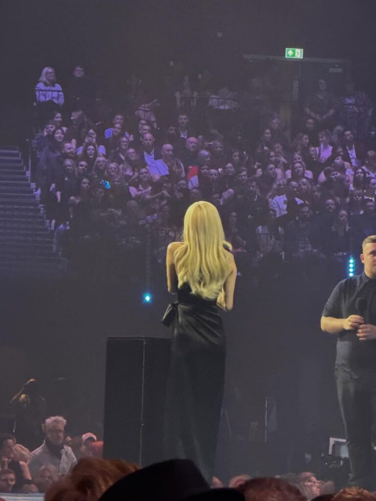 260308 تحديث baebealice IG مع روزي