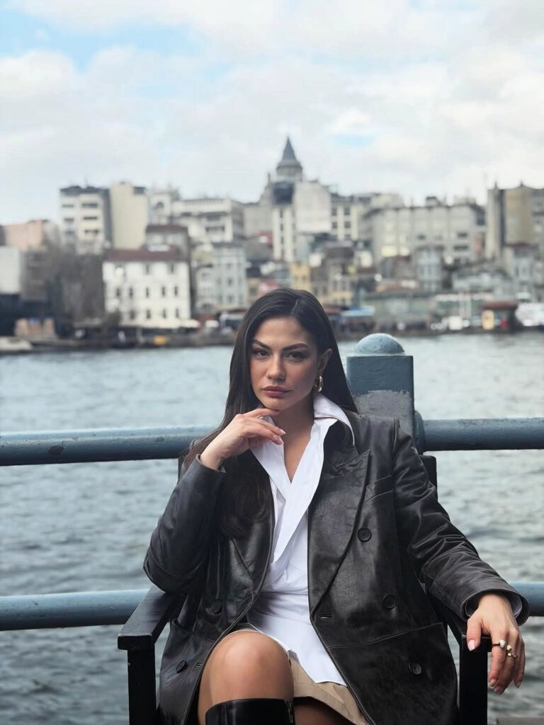 Demet Özdemir