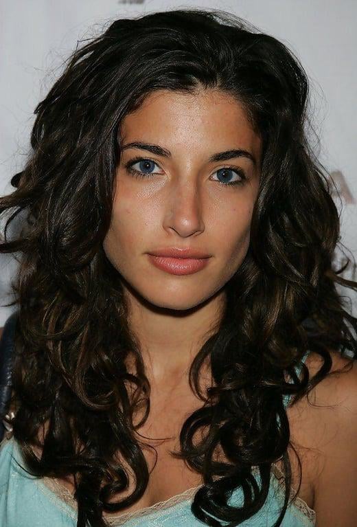 Tania Raymonde Tania Raymonde