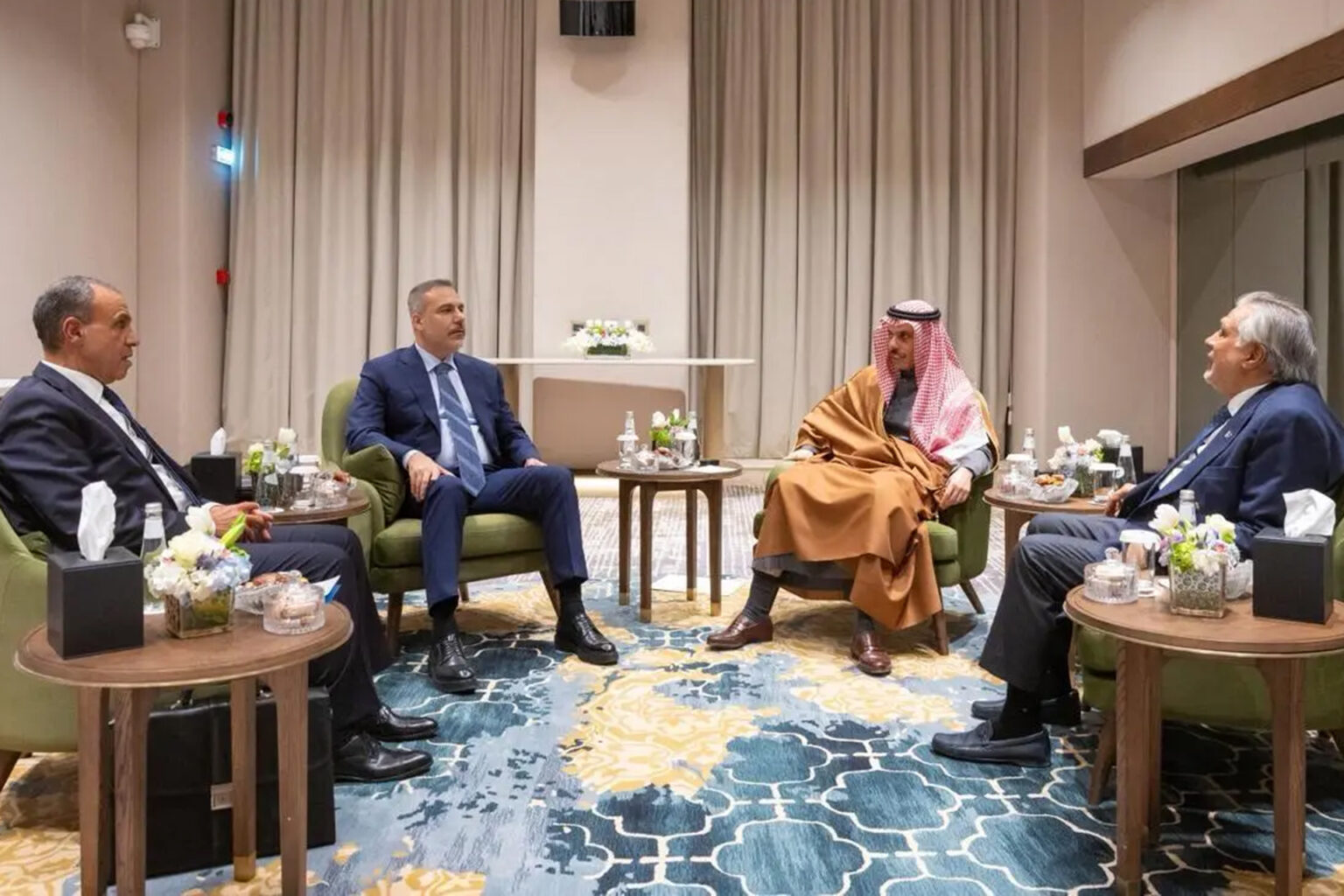 الجميع يحدق في الهاوية فهل تفعلها باكستان؟ | سياسة