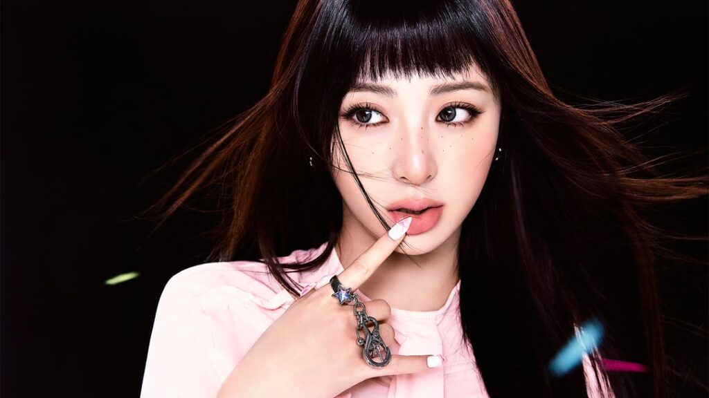 260307 Huh Yunjin - STAND OIL MAG (ربيع / صيف 2026، المجلد 2 "SO BREEZY" - معاينة مصورة)