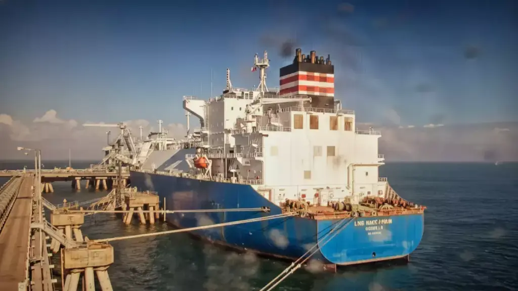 الدولة التي كانت تستجدي الغاز قبل 10 سنوات... اليوم، القاهرة تستعد لتدفئة منازل كندا بشحنة تاريخية عام 2026