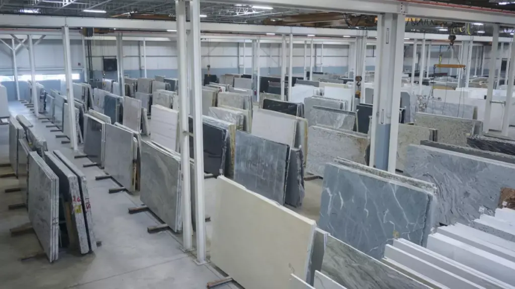 عاجل: مصر تؤسس أول مدرسة متخصصة للرخام والجرانيت… خطة طموحة لغزو الأسواق العالمية!