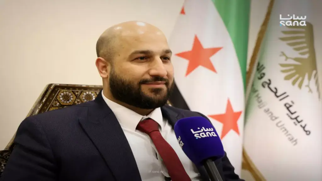 عاجل: السعودية ترسل 30 ألف رأس من لحوم الأضاحي لسوريا… مبادرة إنسانية تصل الأسر الأكثر احتياجاً! عاجل: السعودية ترسل 30 ألف رأس من لحوم الأضاحي لسوريا... مبادرة إنسانية تصل الأسر الأكثر احتياجاً!