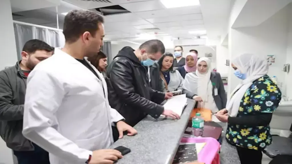 عاجل: 13 ألف نداء استغاثة طبية في 4 أيام عيد… هل تعلم كم حالة حرجة تم إنقاذها؟ عاجل: 13 ألف نداء استغاثة طبية في 4 أيام عيد… هل تعلم كم حالة حرجة تم إنقاذها؟