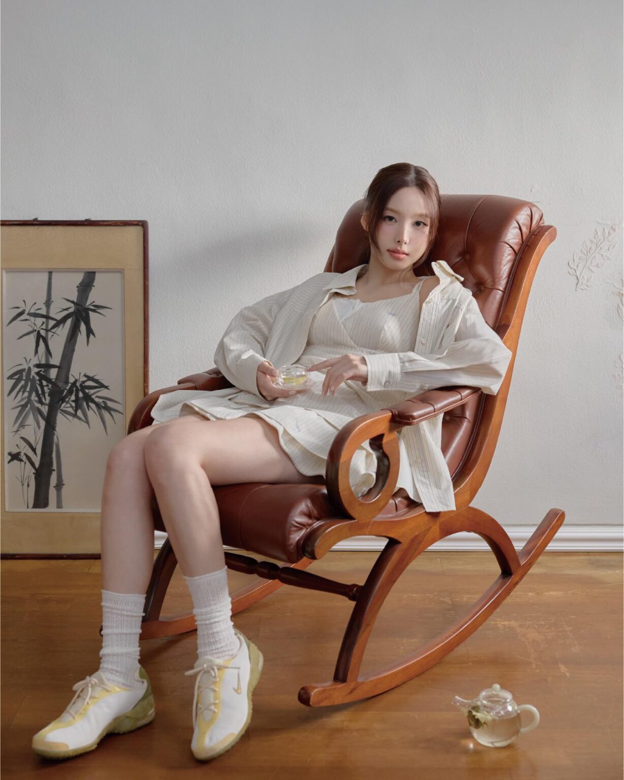 260327 تحديث الانستقرام grovestore_official - GROVE 26SS مع نايون | رواية جديدة عنا