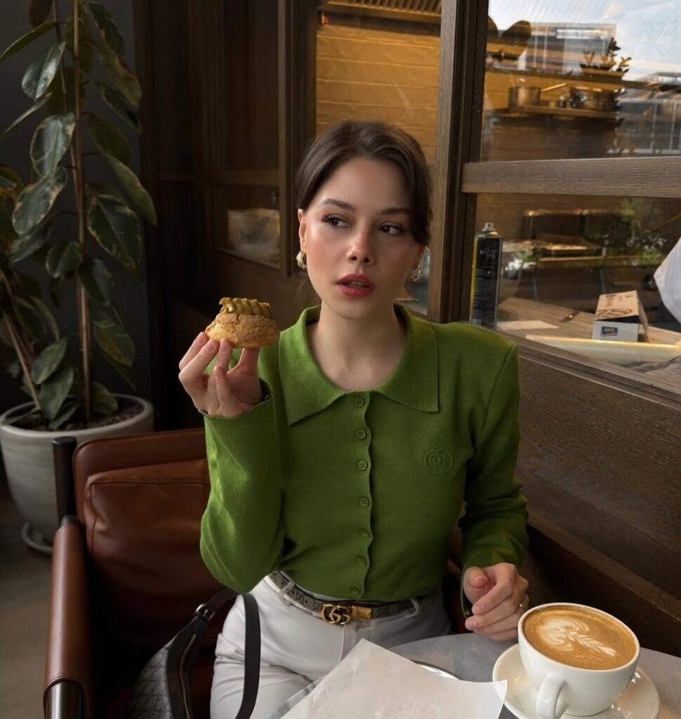 Ecem Turan Ecem Turan