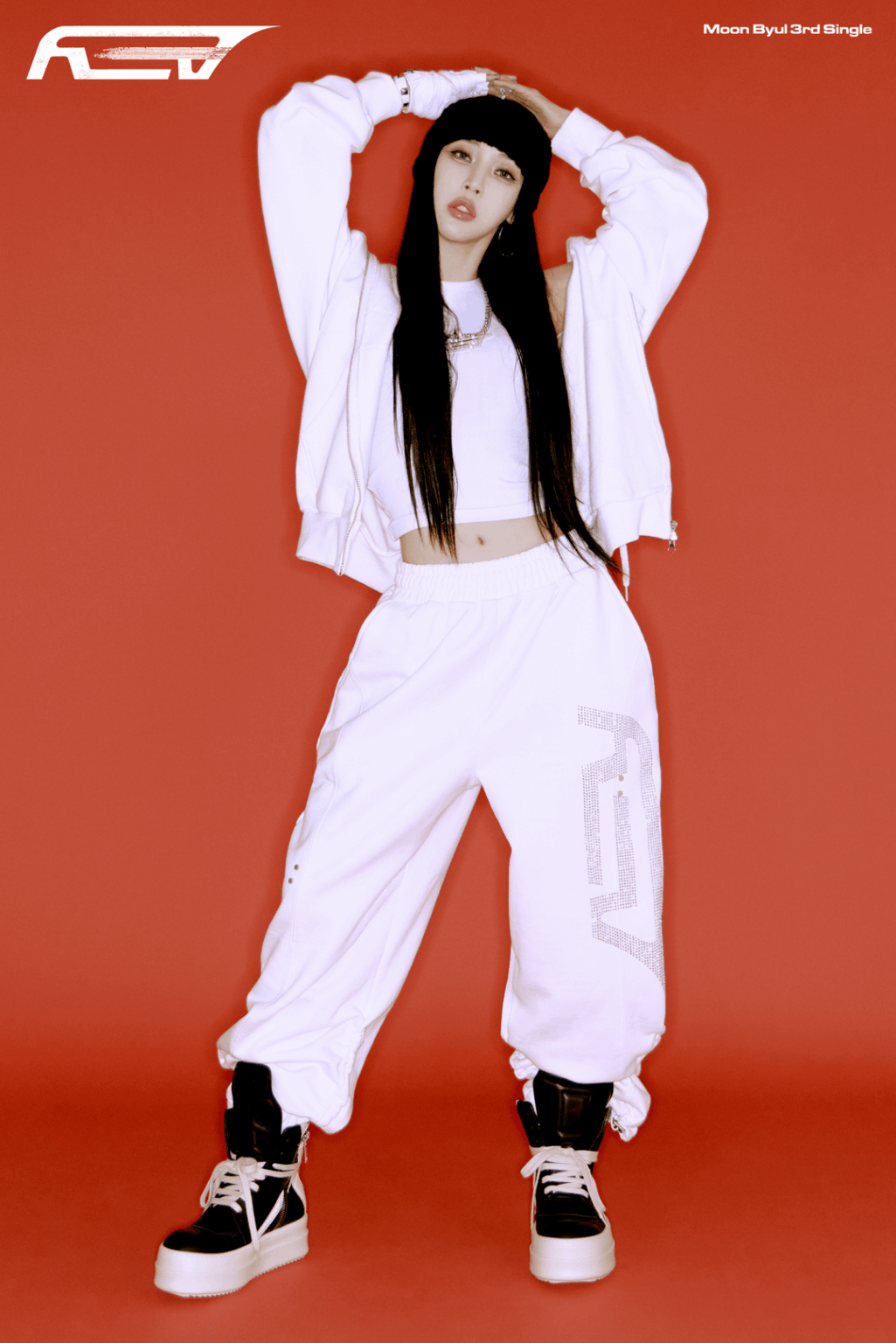 MAMAMOO Moonbyul - الأغنية المنفردة الثالثة: REV (صورة اللفة الثالثة)