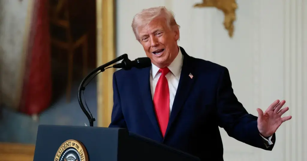 ترمب: مرشد إيران مصاب ولكنه لا يزال حياً