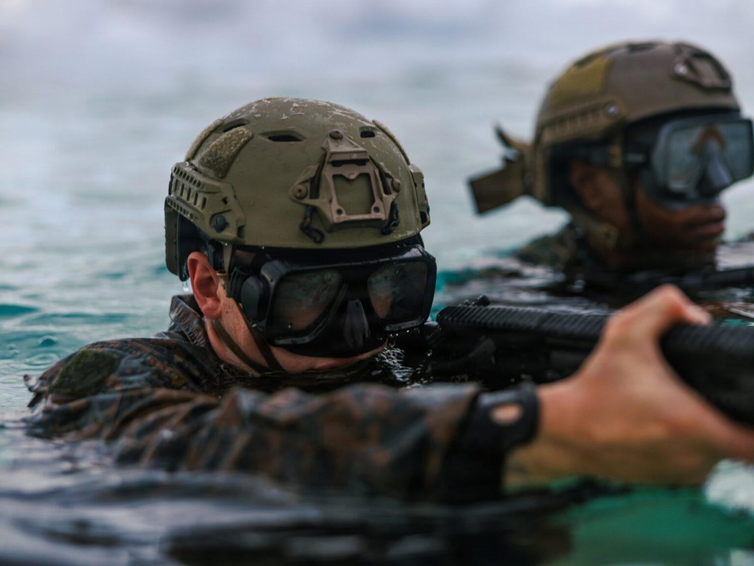 هل يندفع ترمب نحو غزو بري لإيران رغم كلفته الكارثية؟ | سياسة هل يندفع ترمب نحو غزو بري لإيران رغم كلفته الكارثية؟ | سياسة