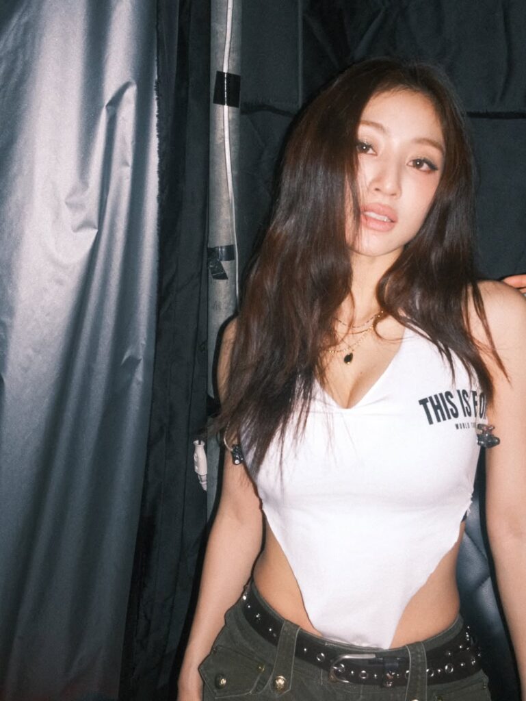 260324 تحديث جيهيو على الانستقرام - صور خلف الكواليس