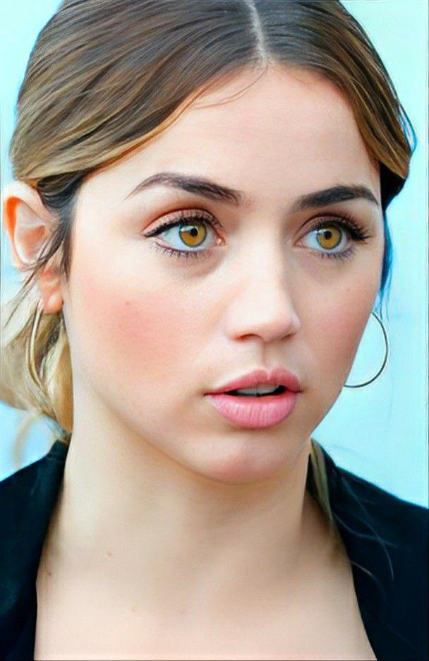 Ana de Armas Ana de Armas