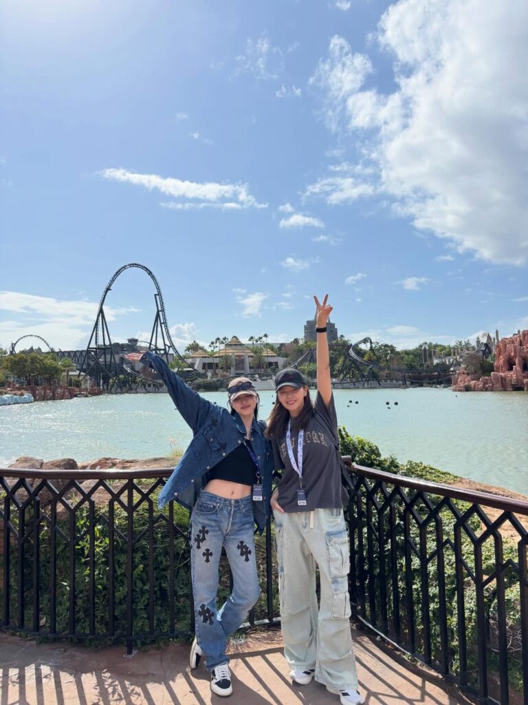 260330 تحديث مينا على الانستقرام - @universalorlando #universalorlando 💙