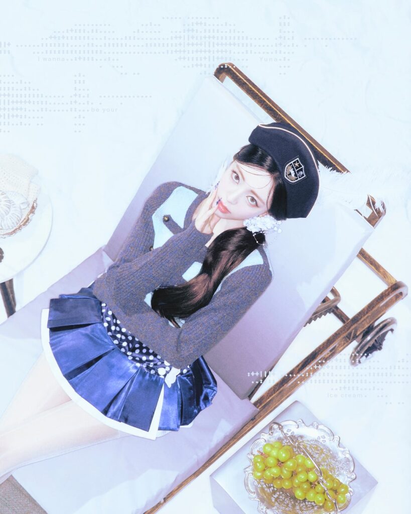 ITZY Yuna - الألبوم المصغر الأول: Ice Cream (الصورة المفاهيمية 3)