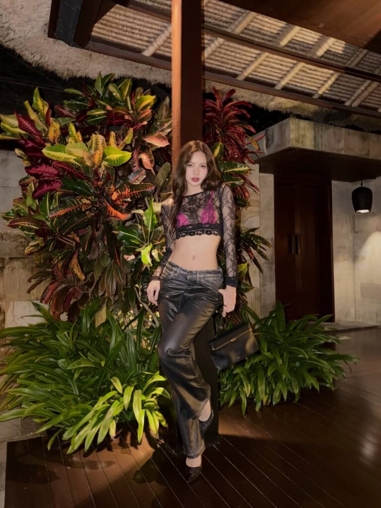 260326 تحديث ليزا على الانستقرام