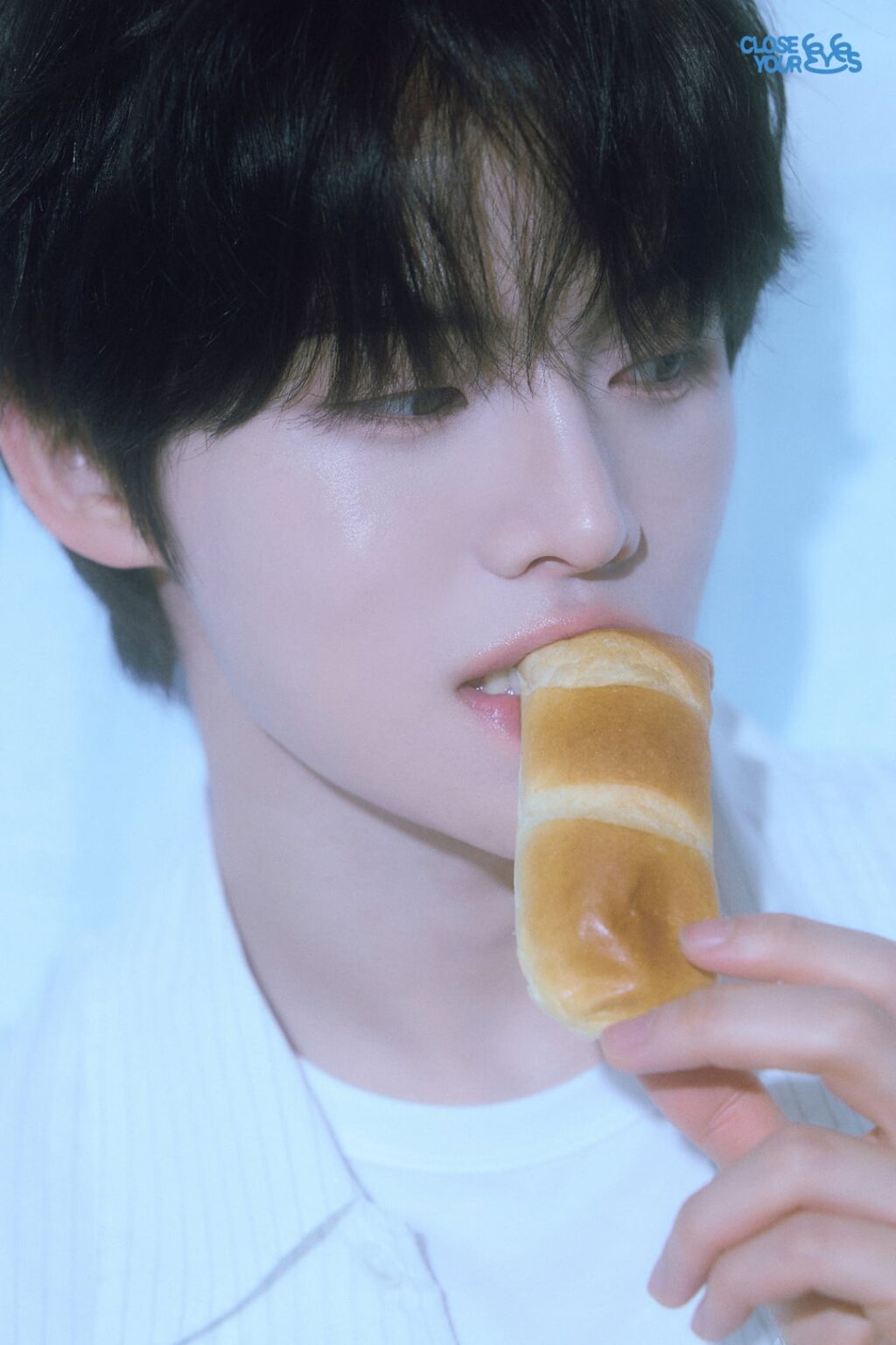 أغمض عينيك - الظهور الأول للذكرى السنوية الأولى "CLOSER WEEK" (صورة غير منشورة)