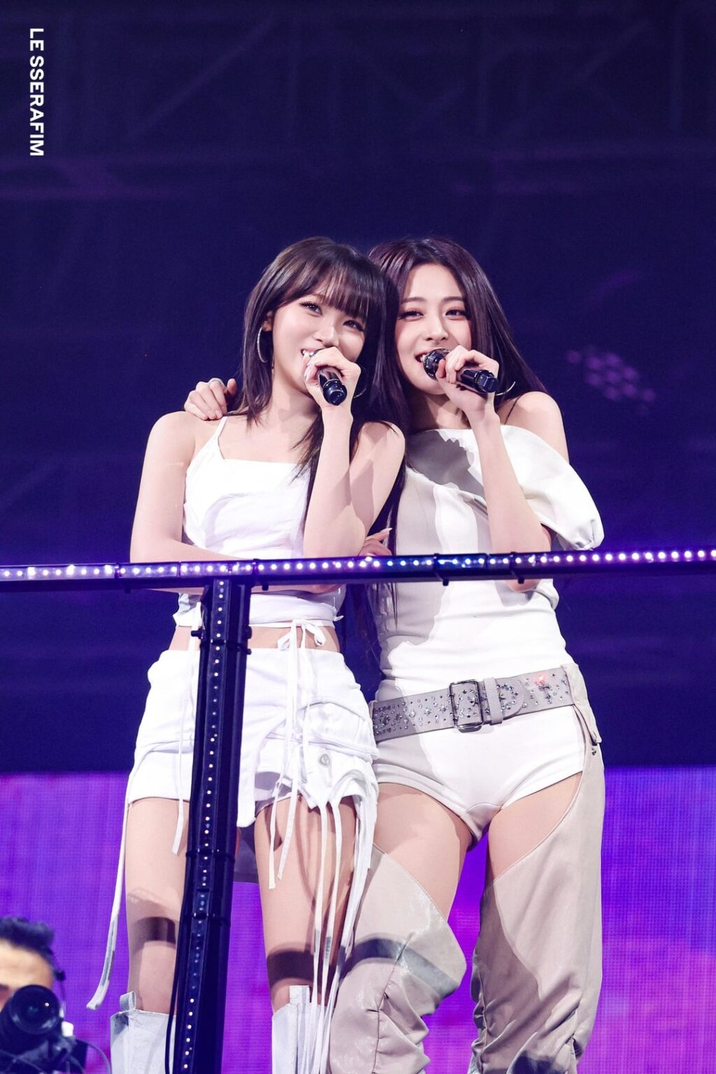 260308 LE SSERAFIM - LE SSERAFIM TOUR 'EASY CRAZY HOT' ENCORE (رسم الصورة - الوحدة)