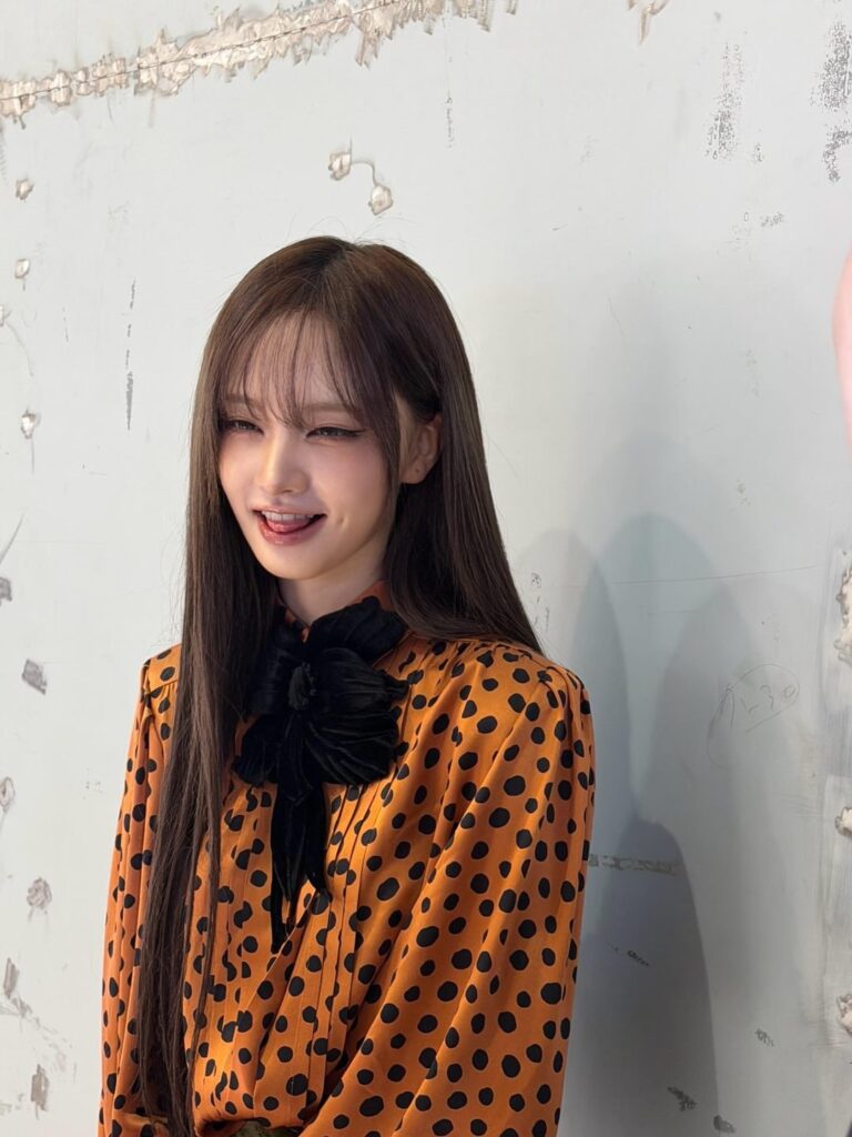 260323 تحديث ليز على الانستقرام . ري