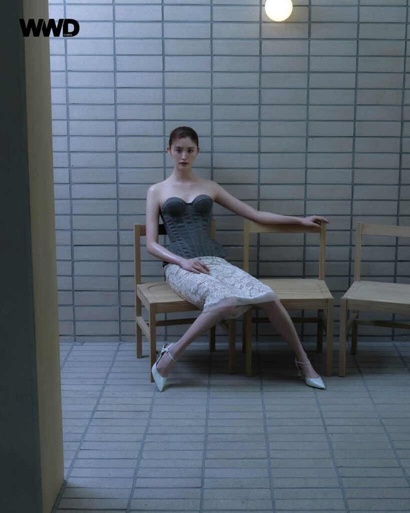 EXID Park Jeonghwa – WWD Korea (المعاينة المصورة لإصدار أبريل 2026) EXID Park Jeonghwa - WWD Korea (المعاينة المصورة لإصدار أبريل 2026)