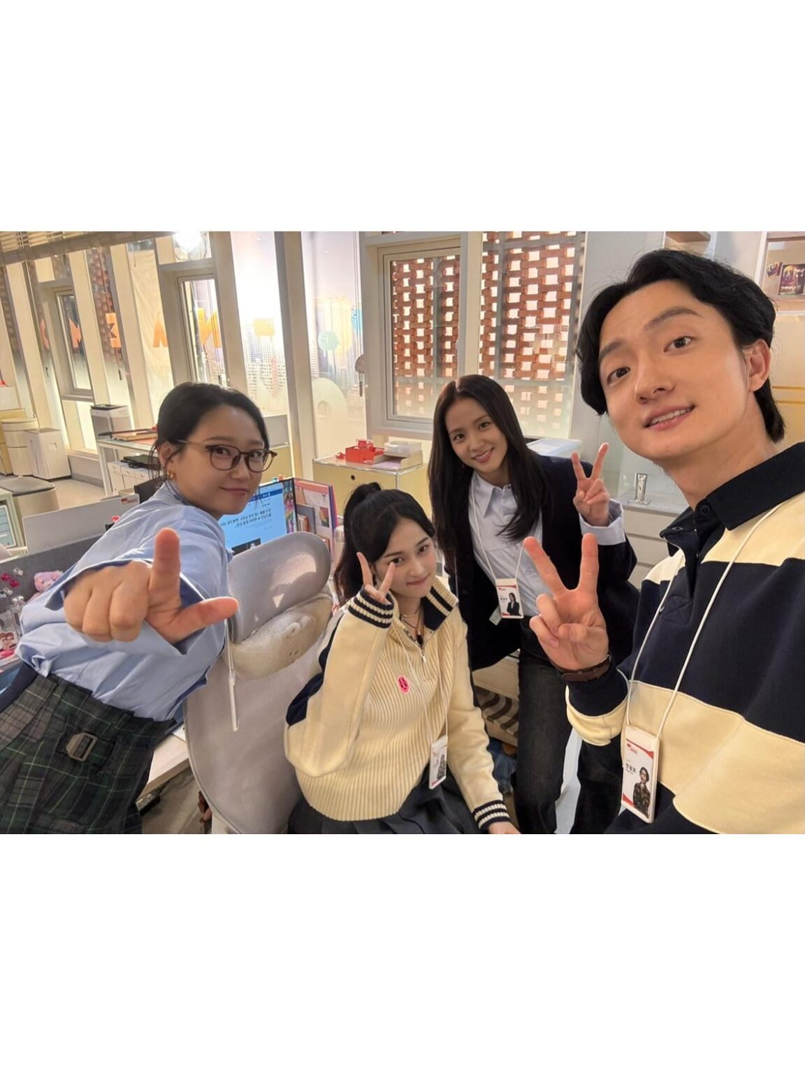 260309 hgaeul_ تحديث الانستقرام مع جيسو