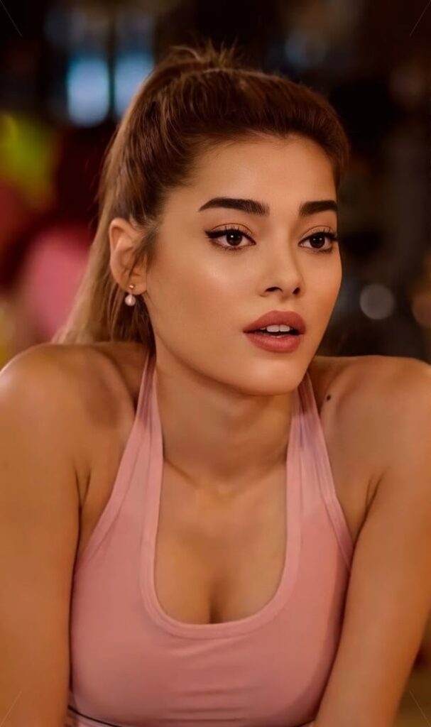 Simay Barlas Simay Barlas