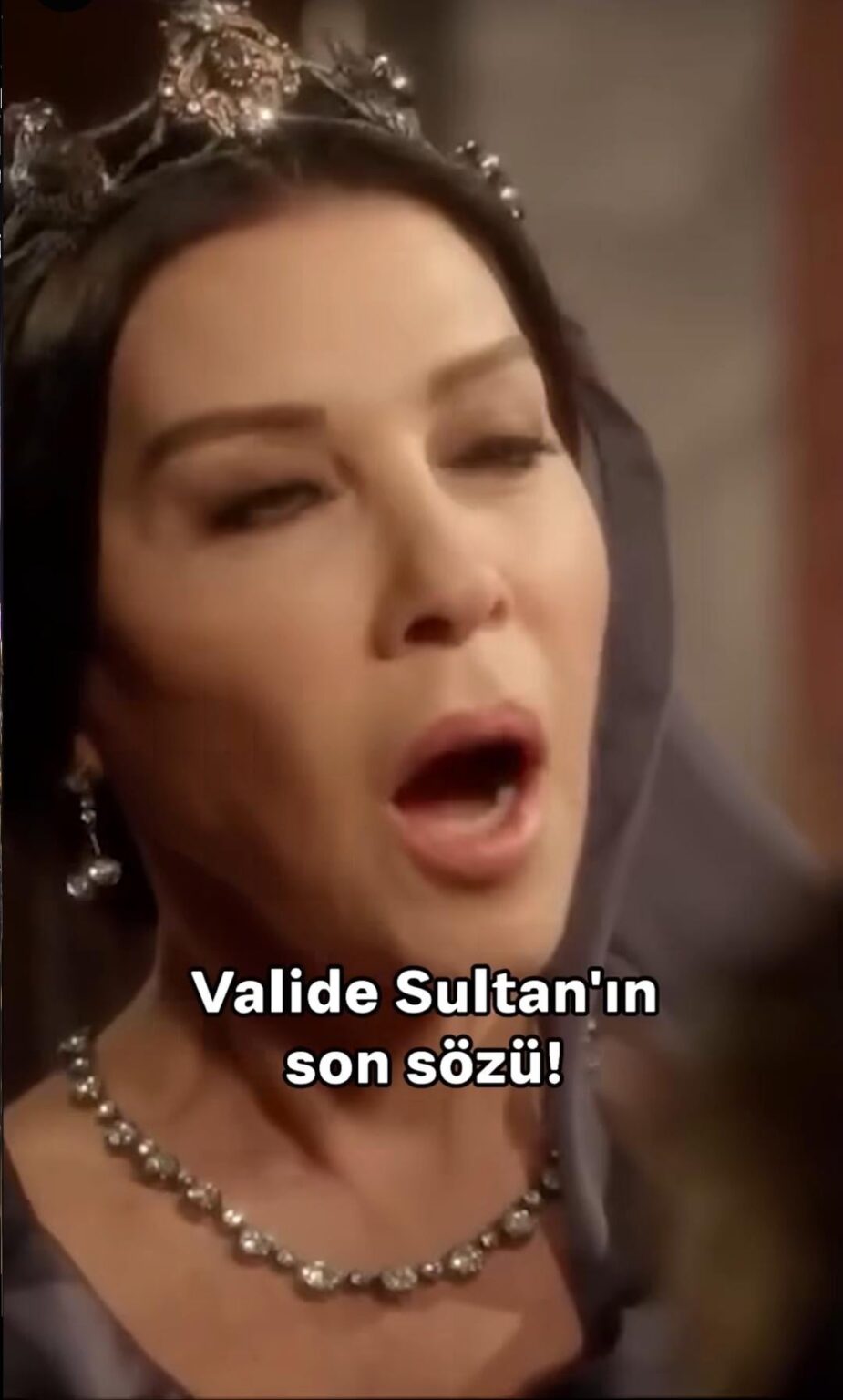 Nebahat Çehre's O Face :))