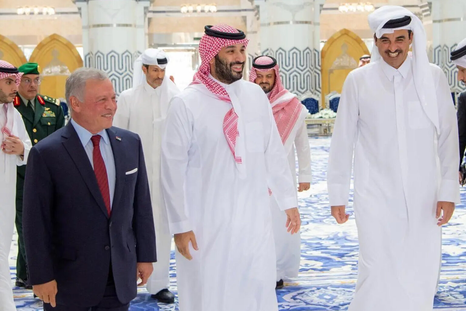 أمير قطر يلتقي ولي العهد السعودي وملك الأردن بجدة | أخبار