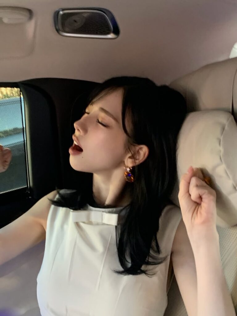 كارينا ايسبا (برادا ميلان) كارينا ايسبا (برادا ميلان)