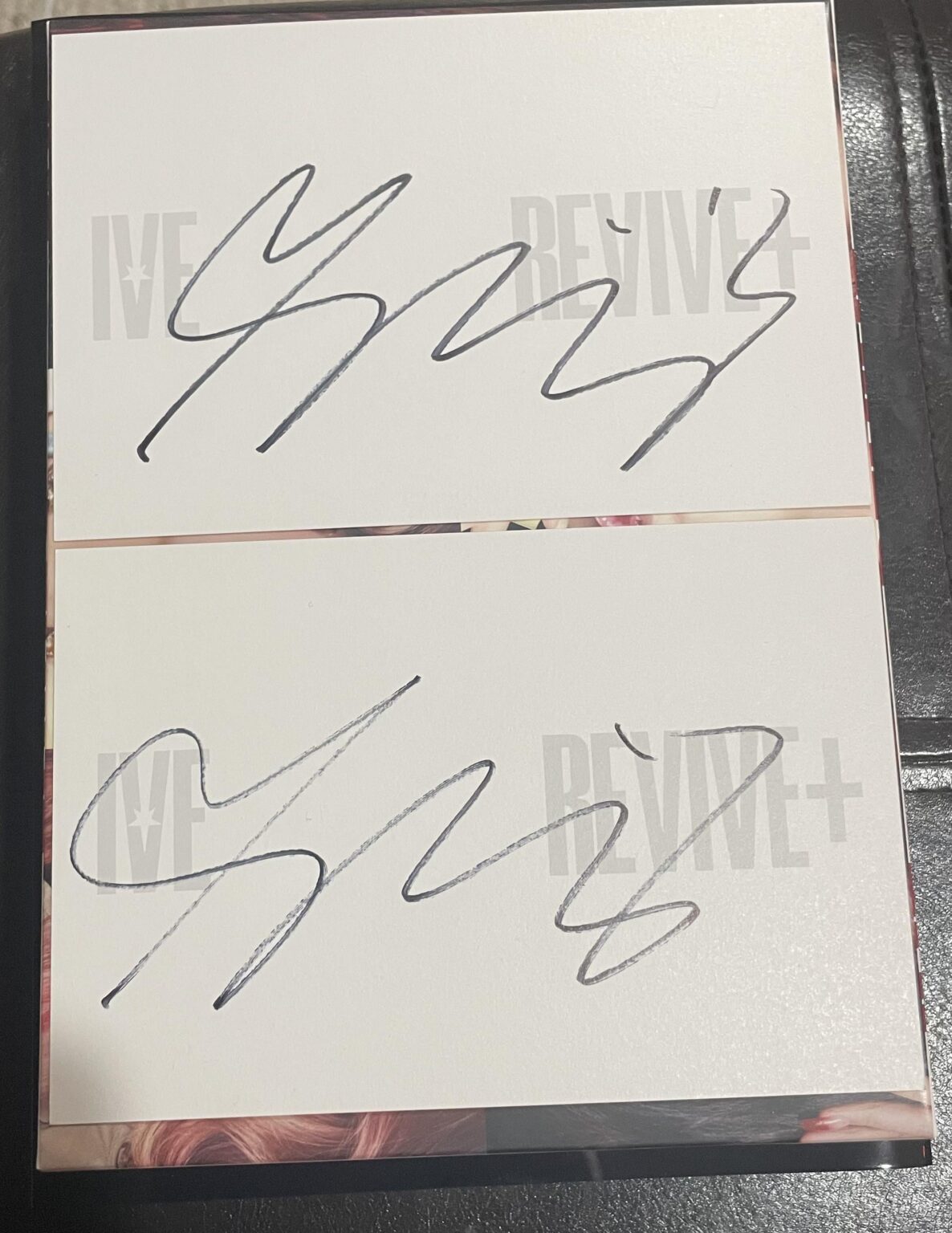 تجارة البطاقات البريدية الموقعة