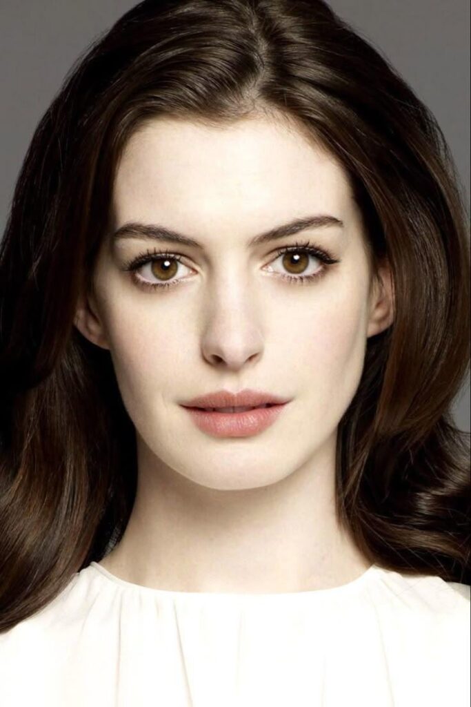 Anne Hathaway Anne Hathaway