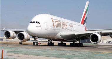 "طيران الإمارات" تستأنف رحلاتها ظهر اليوم